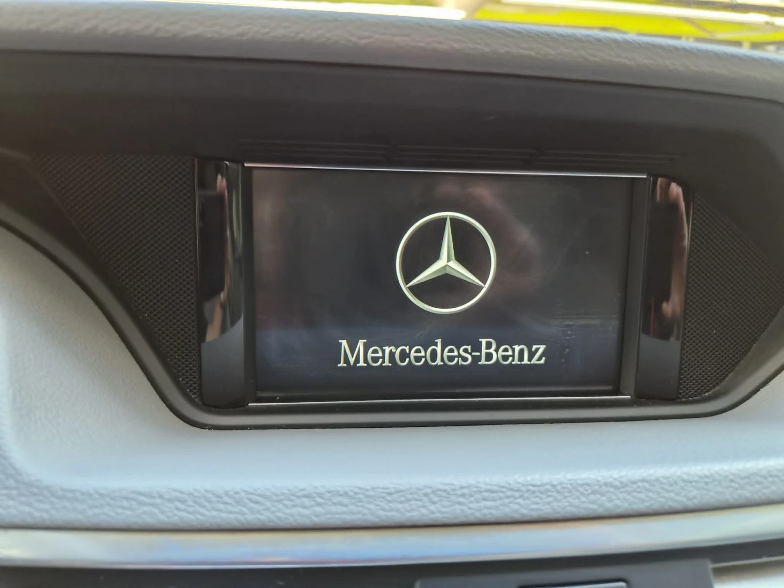 Mercedes-Benz E 300 ОМ-642, снимка 2 - Автомобили и джипове - 55238842