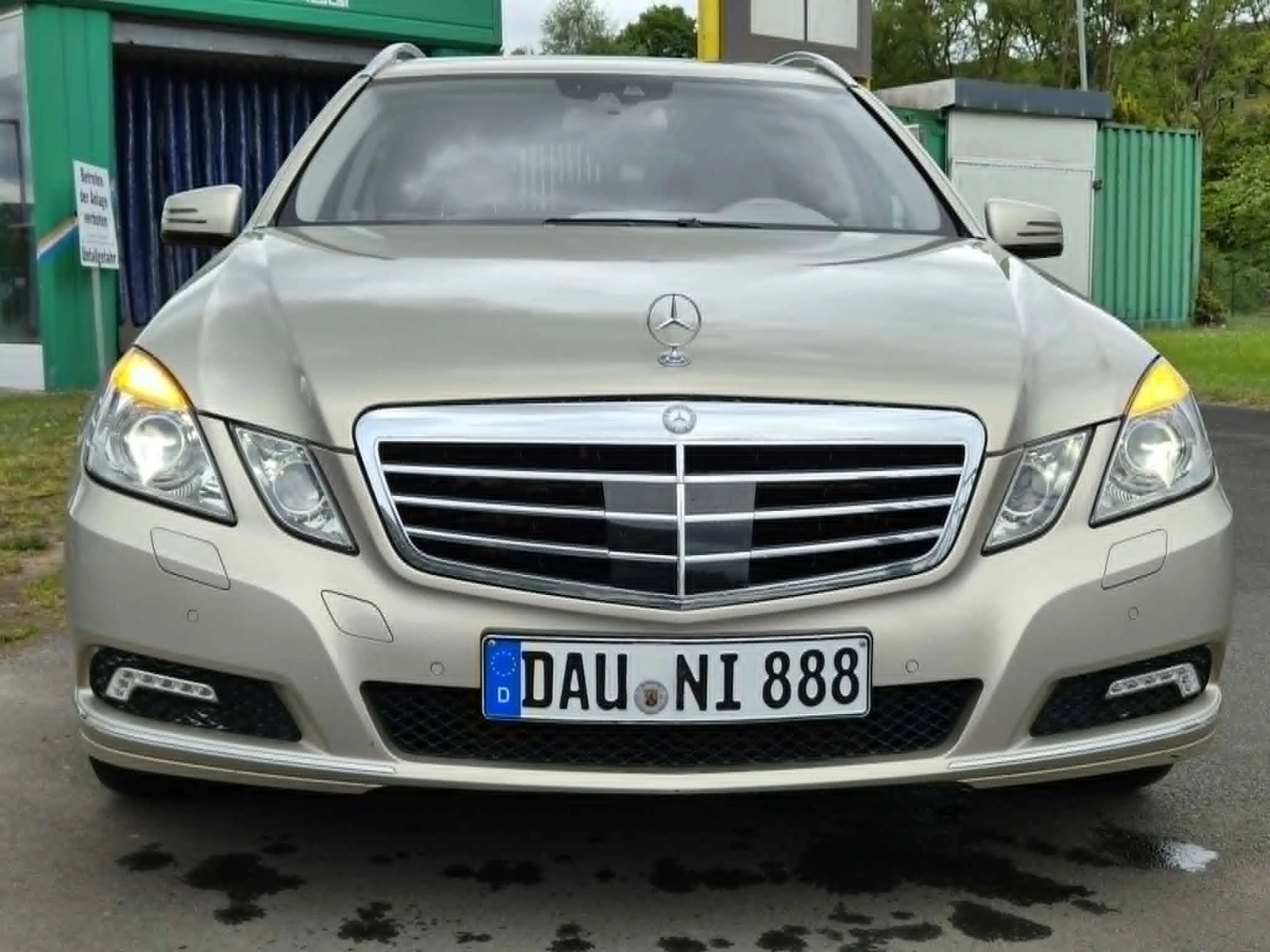 Mercedes-Benz E 300 ОМ-642