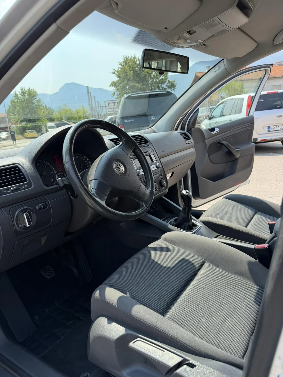 VW Golf 1.9TDI 90HP, снимка 7 - Автомобили и джипове - 55742505