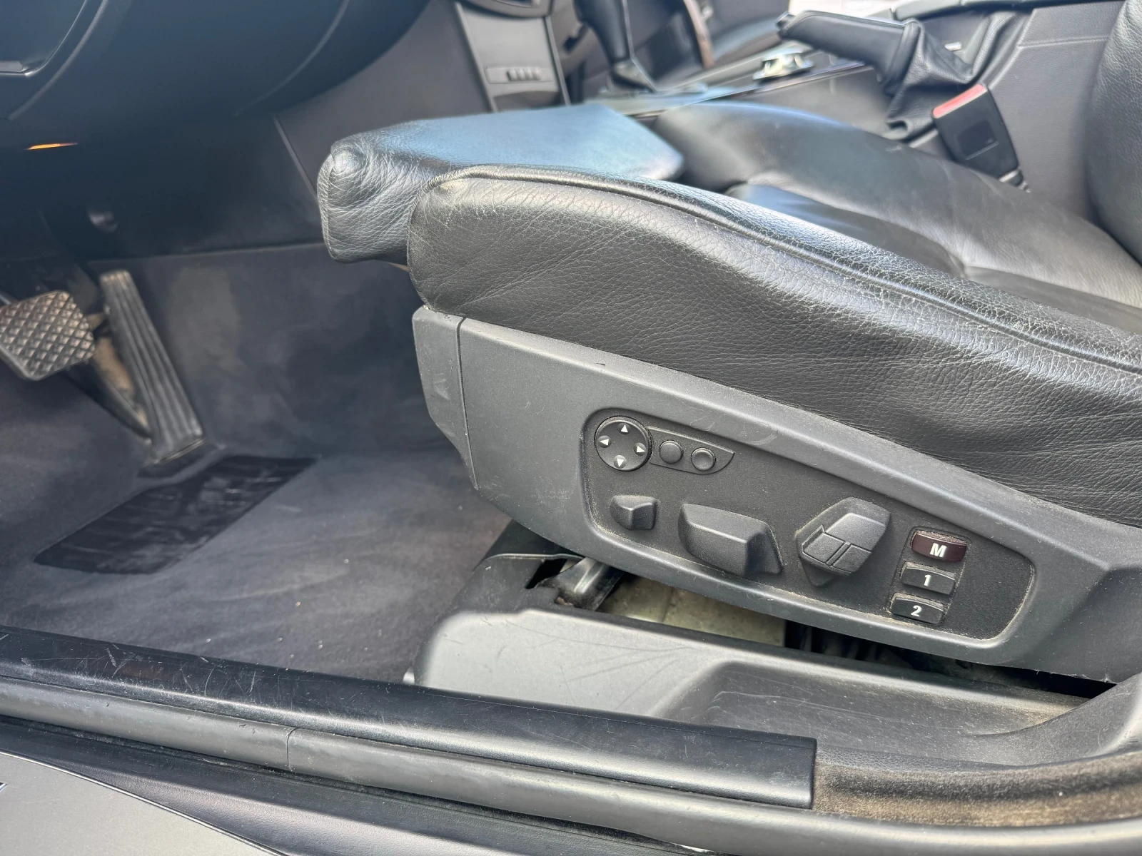BMW 530, снимка 2 - Автомобили и джипове - 56214396