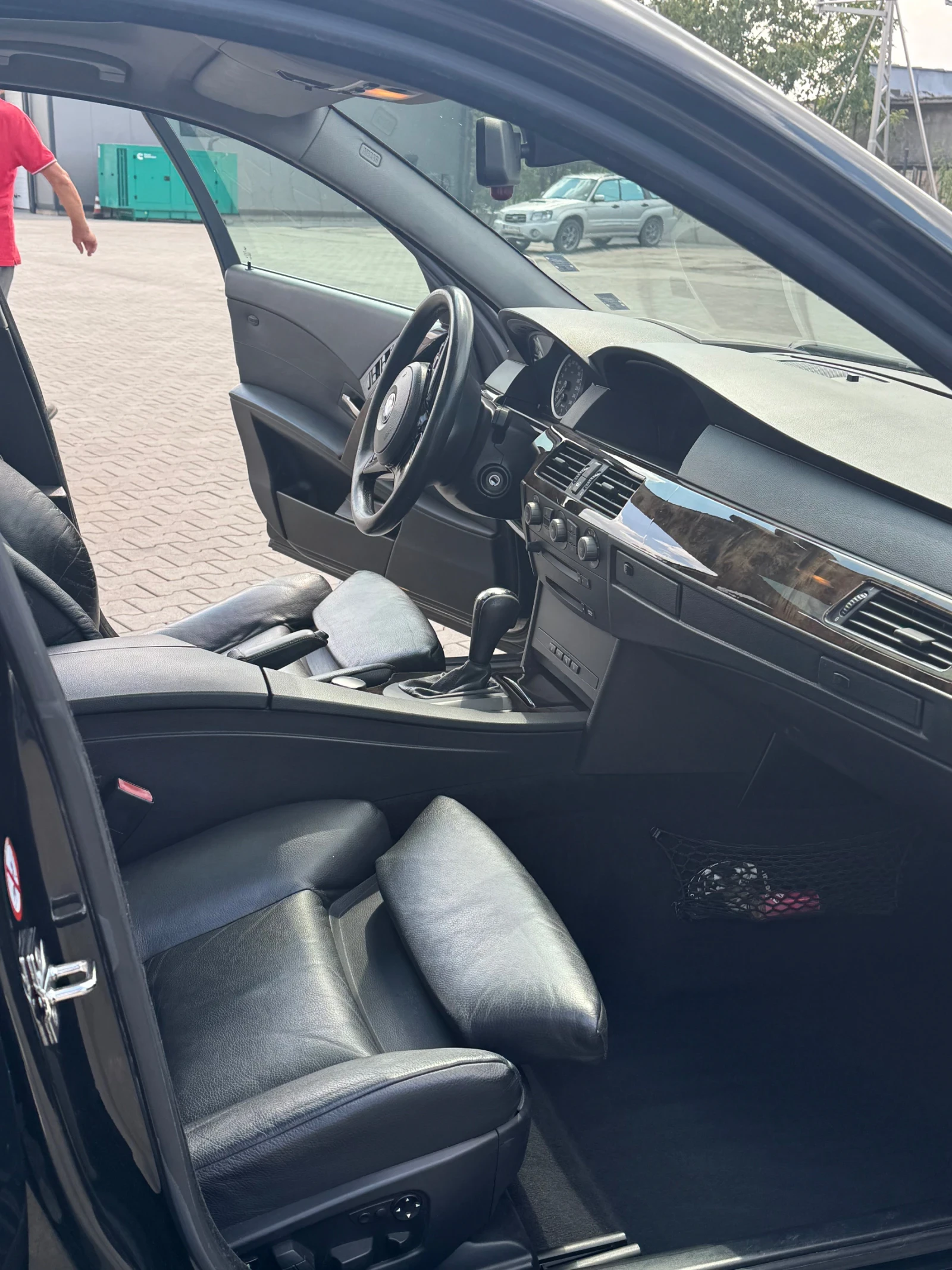 BMW 530, снимка 4 - Автомобили и джипове - 56214396