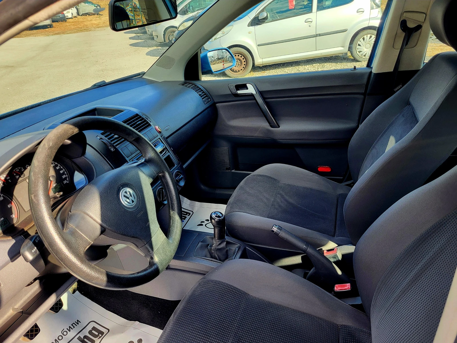 VW Polo 1.2i , снимка 7 - Автомобили и джипове - 56551202