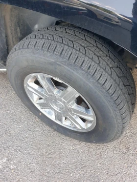 Cadillac Escalade ESV, снимка 15