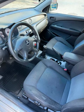 Mitsubishi Outlander 2.0i 4x4, снимка 6