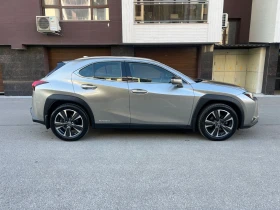 Lexus UX 250h 4x4, снимка 4