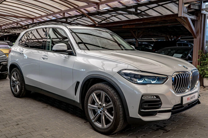 BMW X5 40i/M-Technik/Камера/Подгрев, снимка 2 - Автомобили и джипове - 49980907