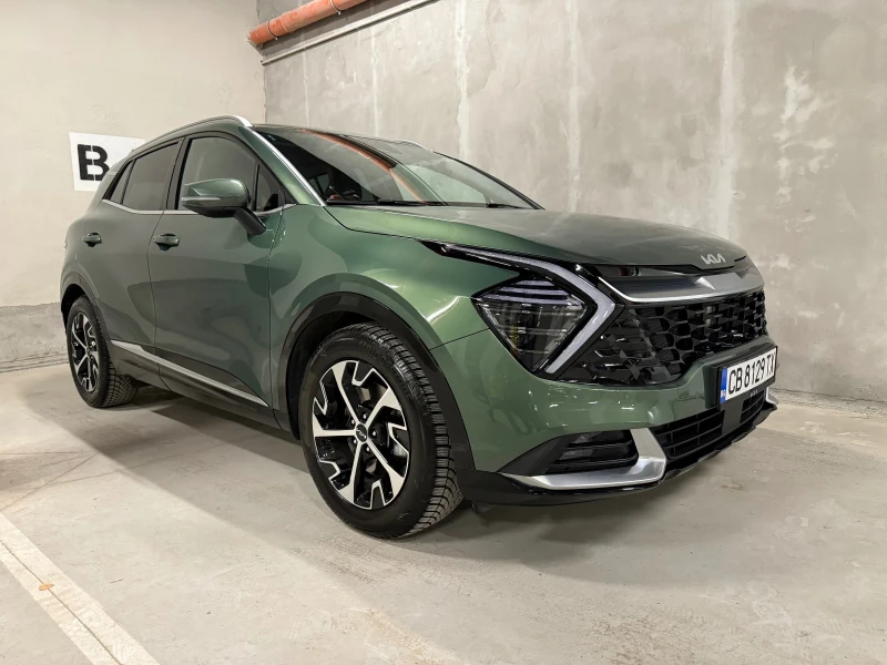 Kia Sportage 4x4 MILD HYBRID, снимка 3 - Автомобили и джипове - 52651761