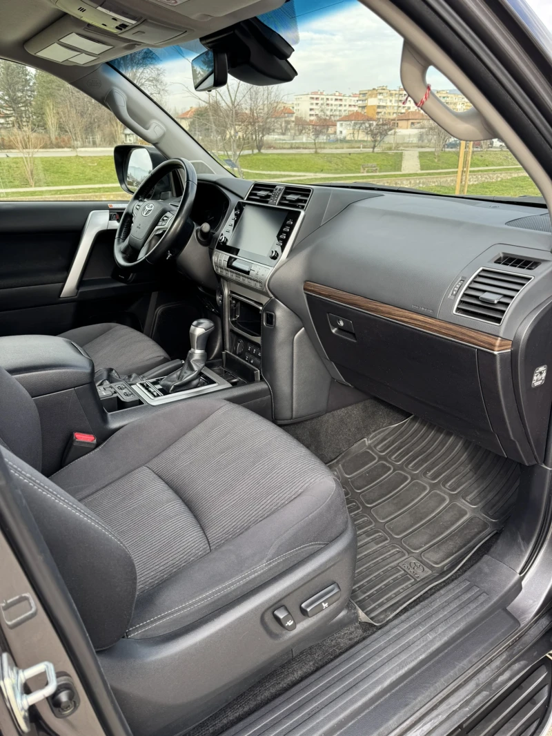 Toyota Land cruiser 2.8D 6AT, снимка 7 - Автомобили и джипове - 52869188