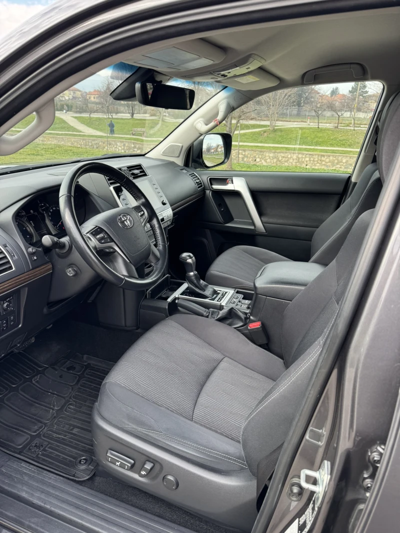 Toyota Land cruiser 2.8D 6AT, снимка 5 - Автомобили и джипове - 52869188