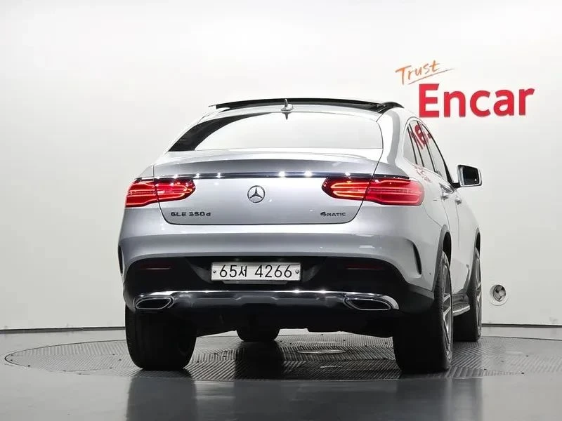 Mercedes-Benz GLE 350, снимка 3 - Автомобили и джипове - 56734359