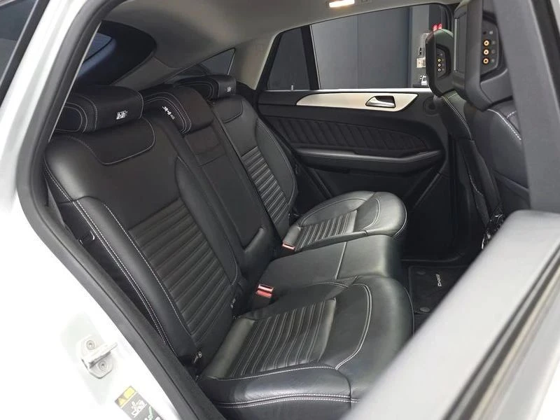 Mercedes-Benz GLE 350, снимка 9 - Автомобили и джипове - 56734359