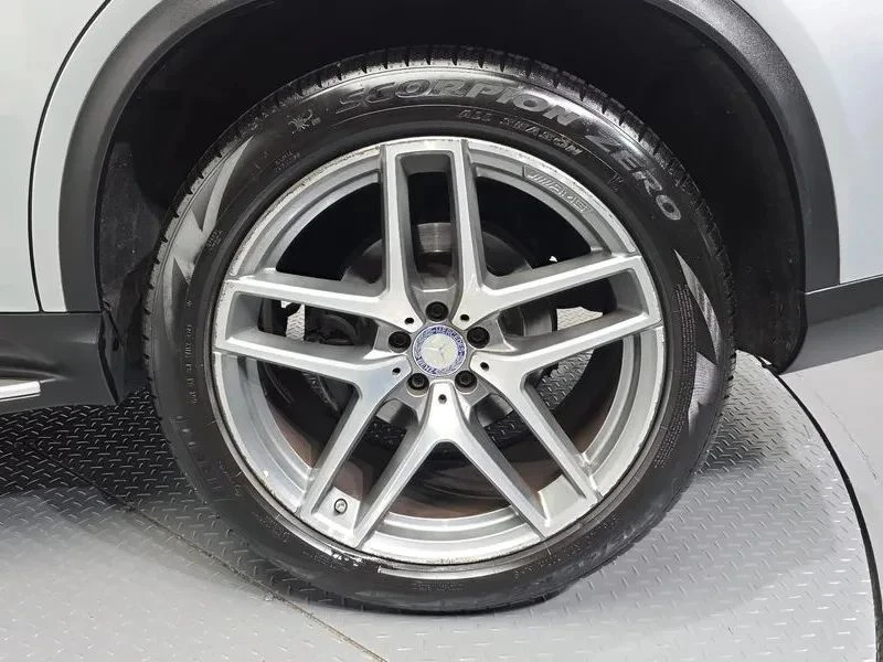 Mercedes-Benz GLE 350, снимка 4 - Автомобили и джипове - 56734359