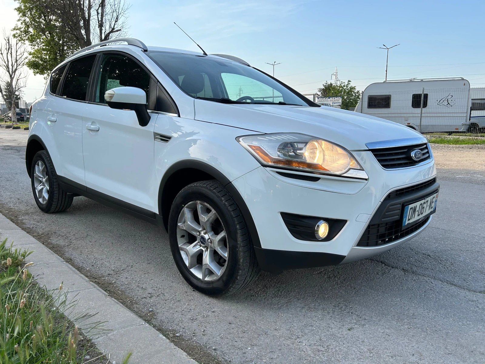 Ford Kuga 2.0HDi/136K.C./6СКОРОСТИ, снимка 1
