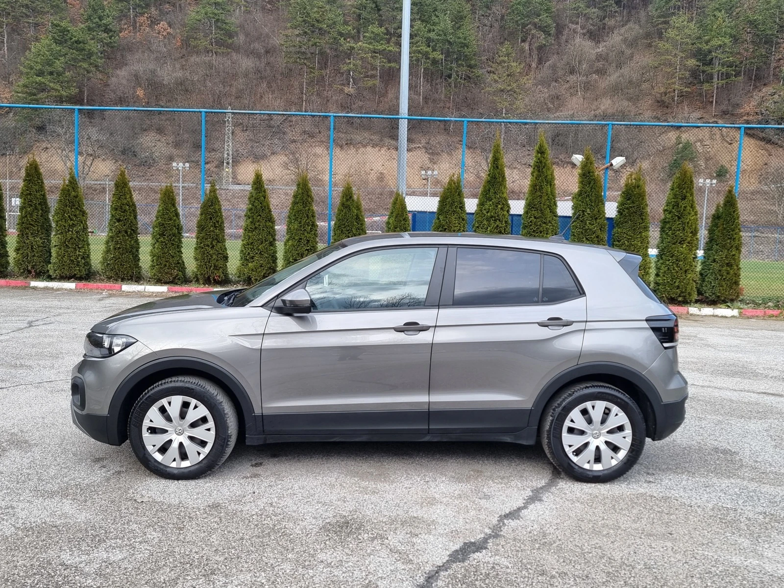 VW T-Cross 1.6 Tdi Distronik/Klima/2021g - изображение 3