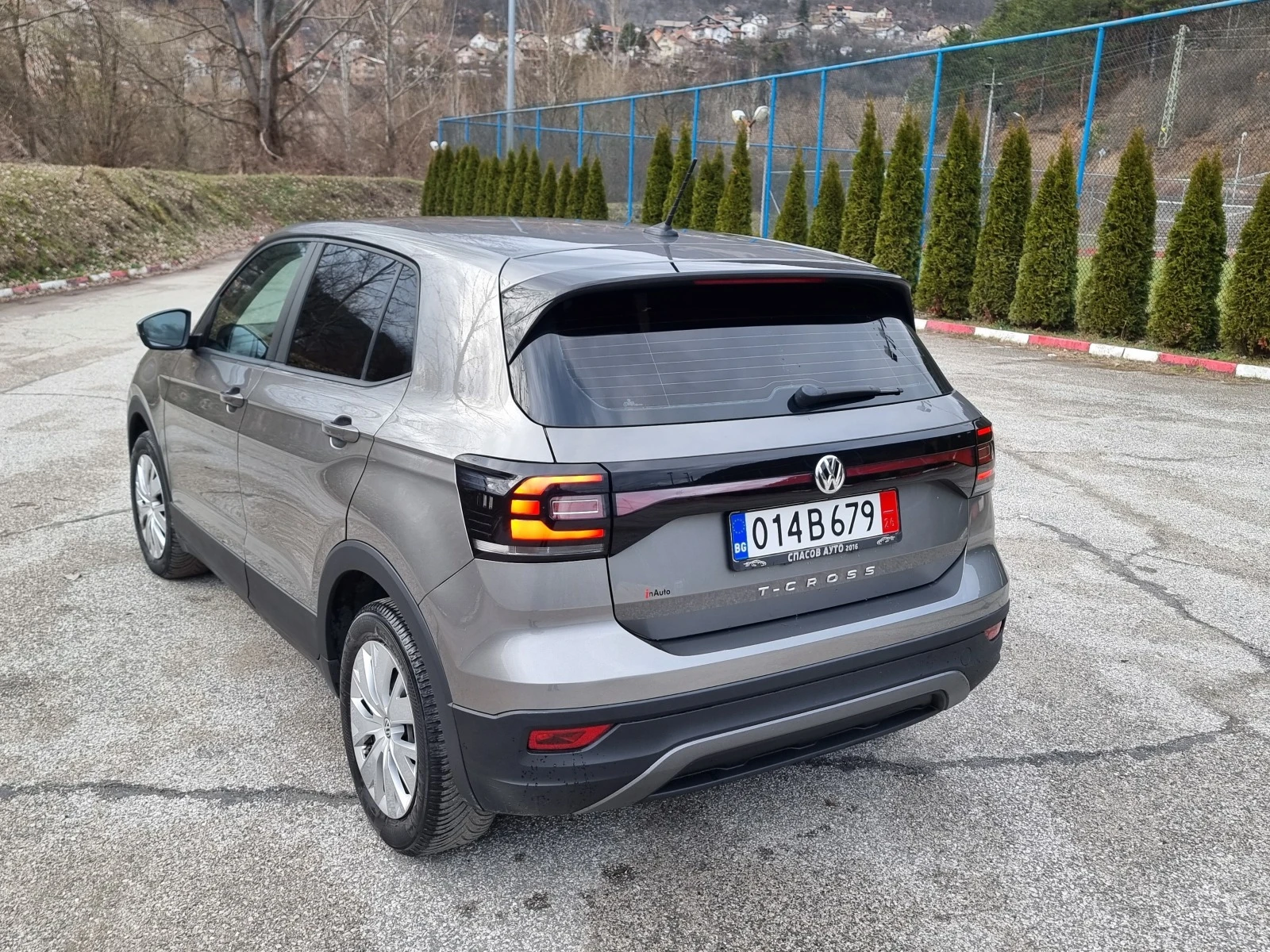 VW T-Cross 1.6 Tdi Distronik/Klima/2021g - изображение 4