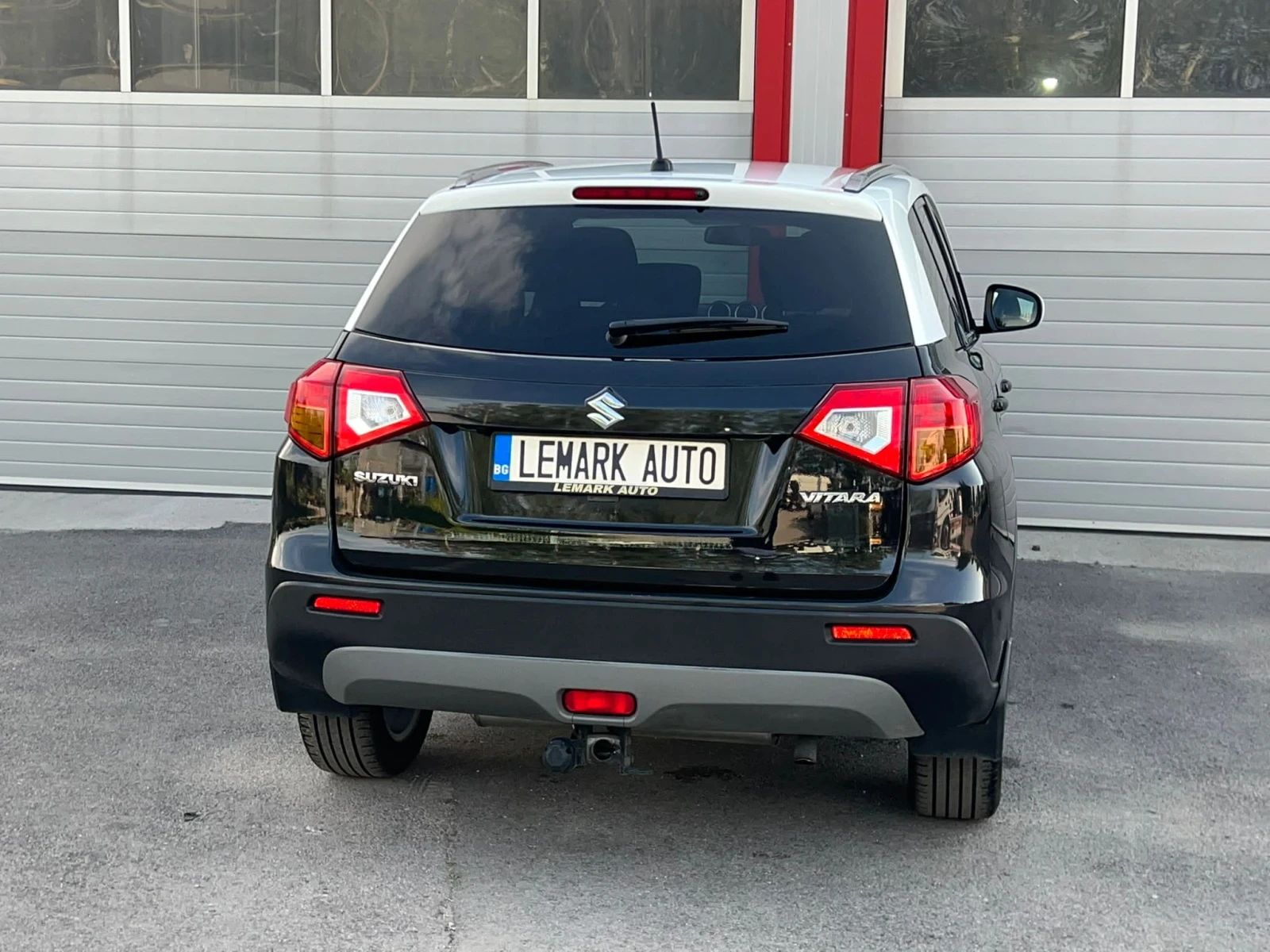 Suzuki Vitara 1.6I NAVI KAMERA KLIMATRONIK EVRO 6B - изображение 8