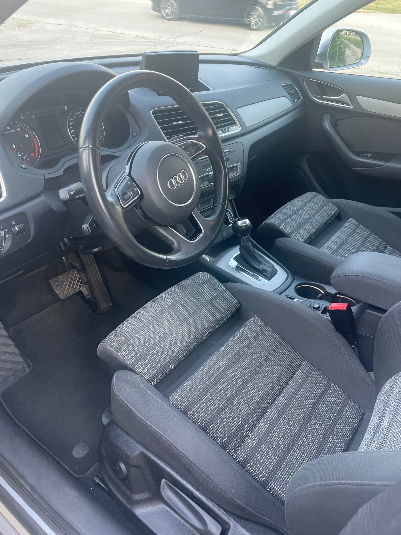 Audi Q3 TFSI FACE avtomat navi Euro6 | Mobile.bg   11