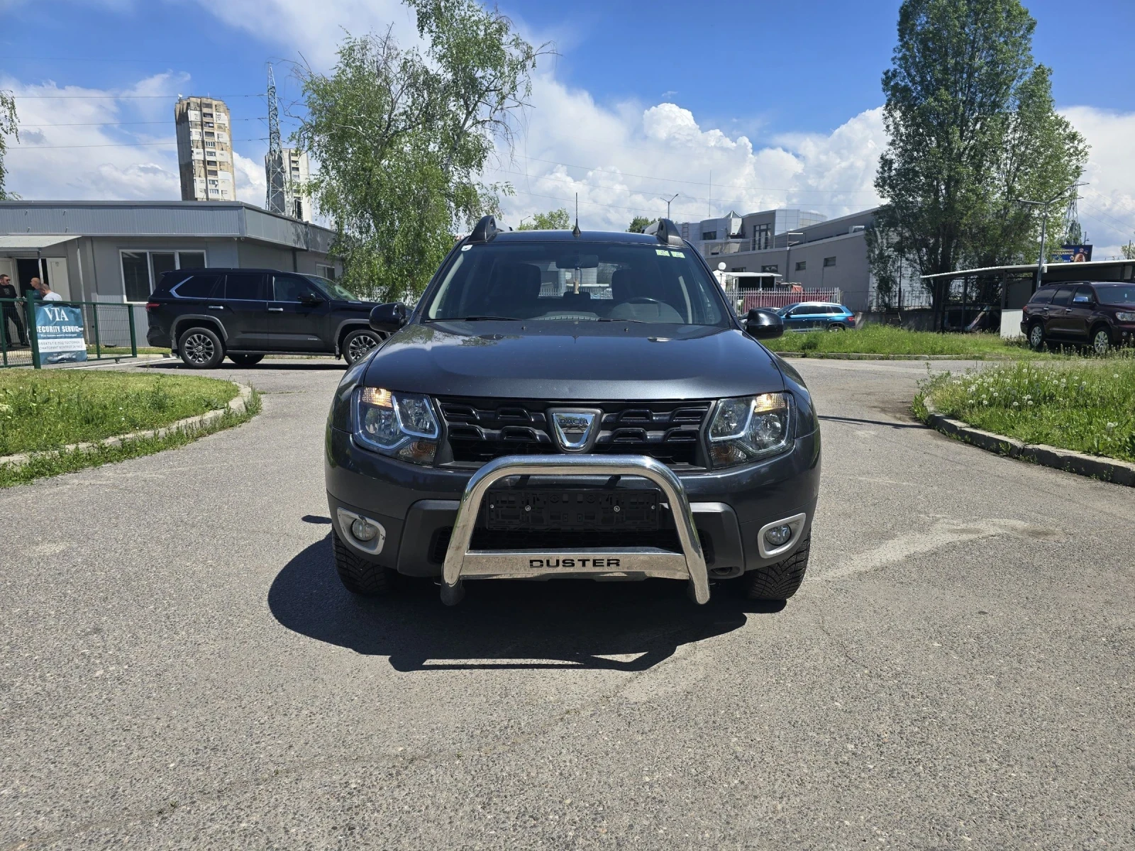 Dacia Duster 1.5DCI/110KC/4X4/NAV/LAUREAT - изображение 2