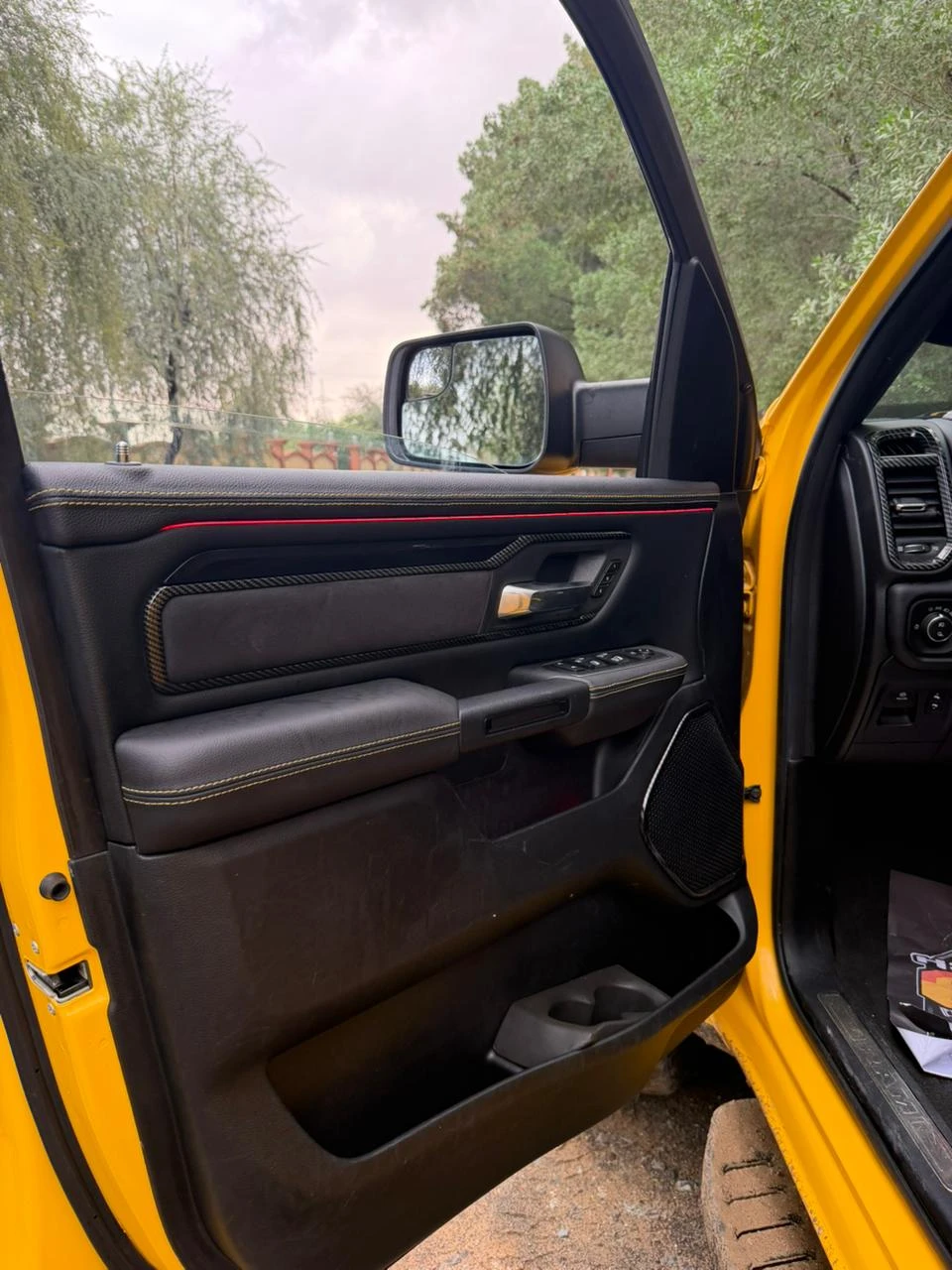 Dodge RAM 1500 LARAMIE 4X4/ The Hennessey Mammoth TRX body kit | Mobile.bg � ����������� 10