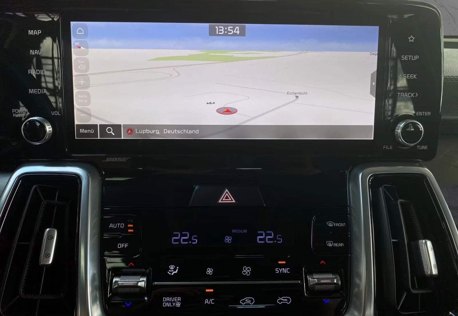 Kia Sorento PHEV/265HP/4X4/SPIRIT/PANO/NAVI/LED/ACC/948v | Mobile.bg � ����������� 14