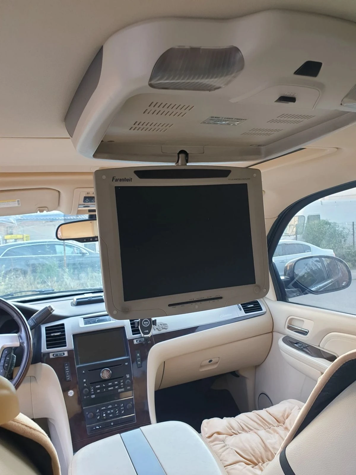 Cadillac Escalade ESV, снимка 14 - Автомобили и джипове - 53957464