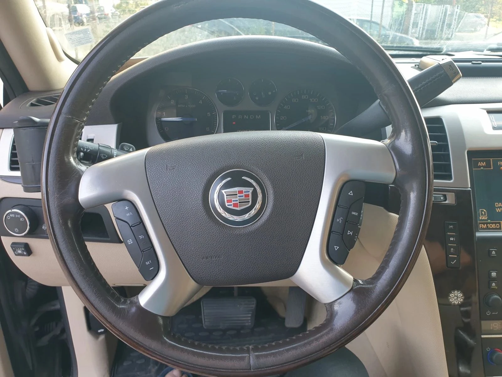 Cadillac Escalade ESV, снимка 5 - Автомобили и джипове - 53957464