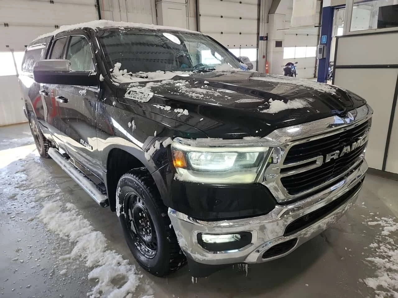 Dodge RAM 1500 * BIG HORN * ПОДГРЕВИ * CARFAX, снимка 2 - Автомобили и джипове - 54024394