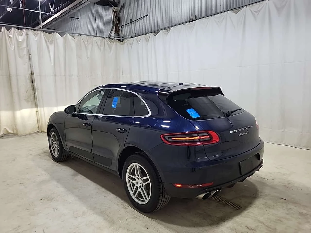 Porsche Macan * S * CARFAX * АВТОКРЕДИТ БЕЗ ПЪРВОНАЧАЛНА ВНОСКА, снимка 4 - Автомобили и джипове - 54774922