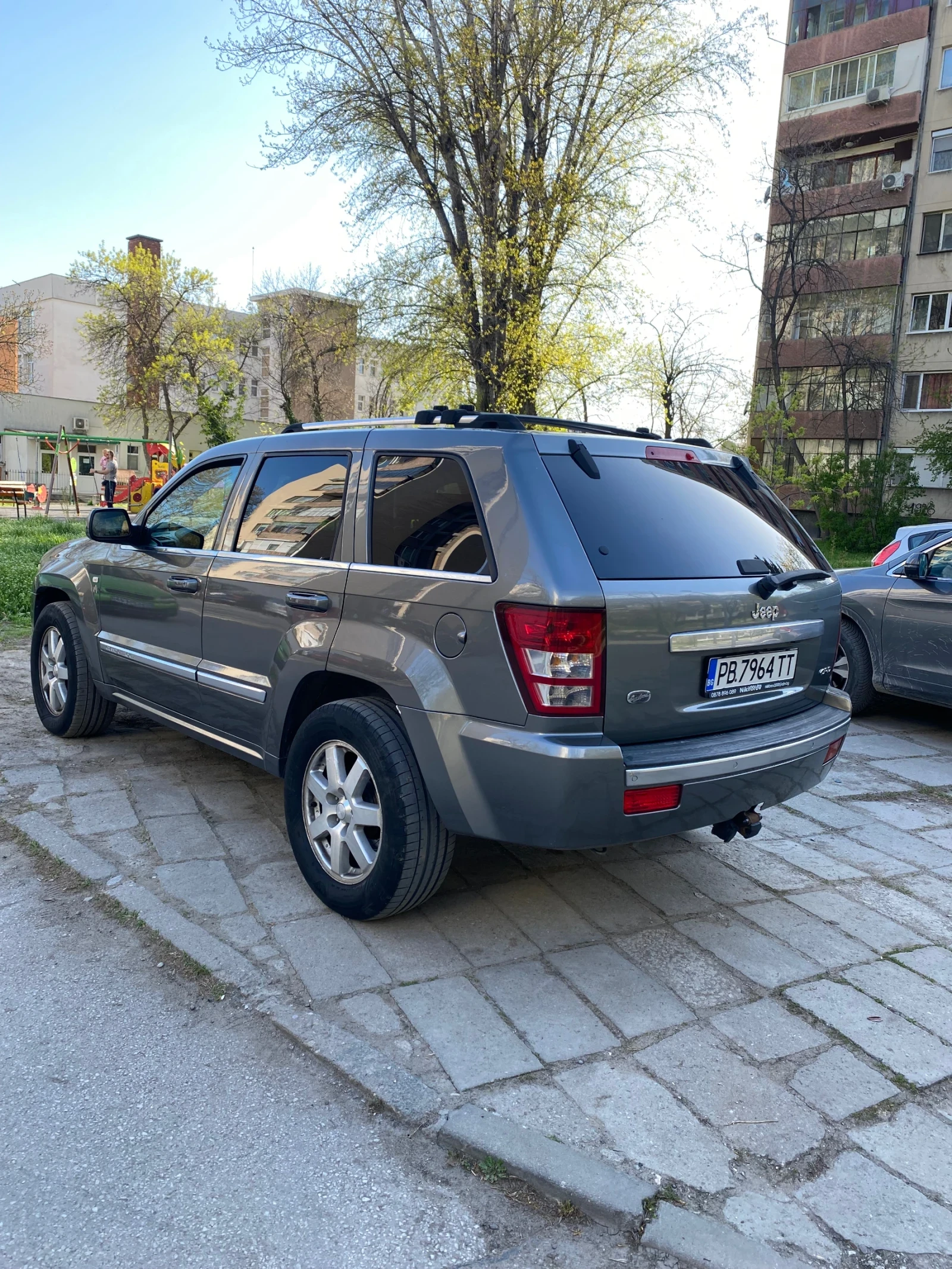 Jeep Grand cherokee, снимка 3 - Автомобили и джипове - 55164030