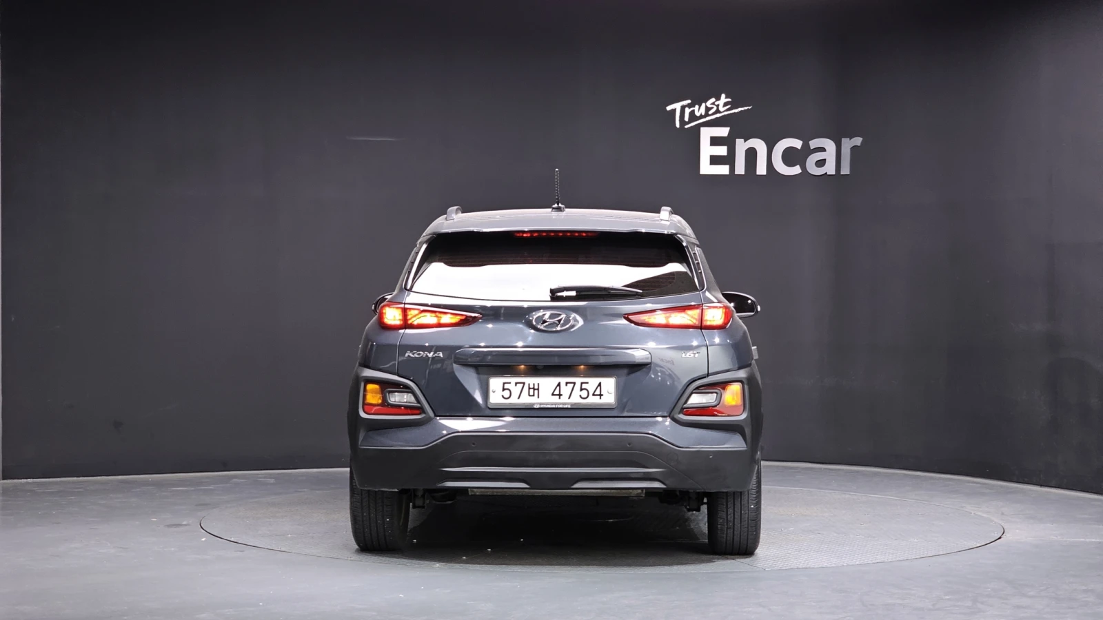 Hyundai Kona 1.6T Modern Tech* HUD* BLIND SPOT* КРАЙНА ЦЕНА, снимка 4 - Автомобили и джипове - 55594301