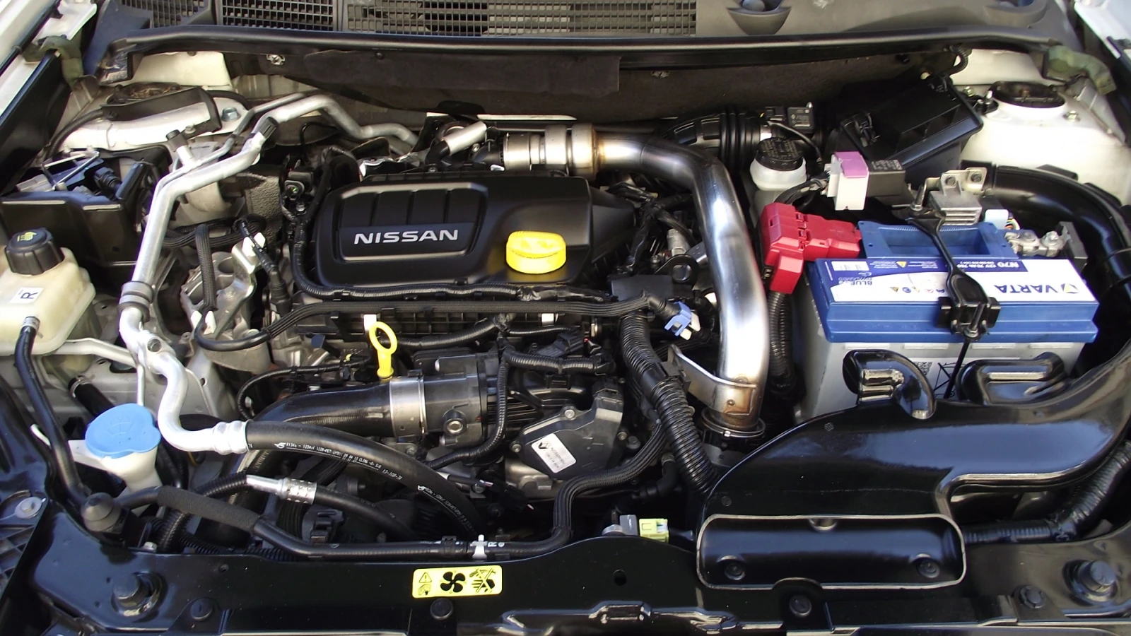 Nissan Qashqai 1.6.d.130.k.c.NAVI.КОЖА., снимка 8 - Автомобили и джипове - 56070100