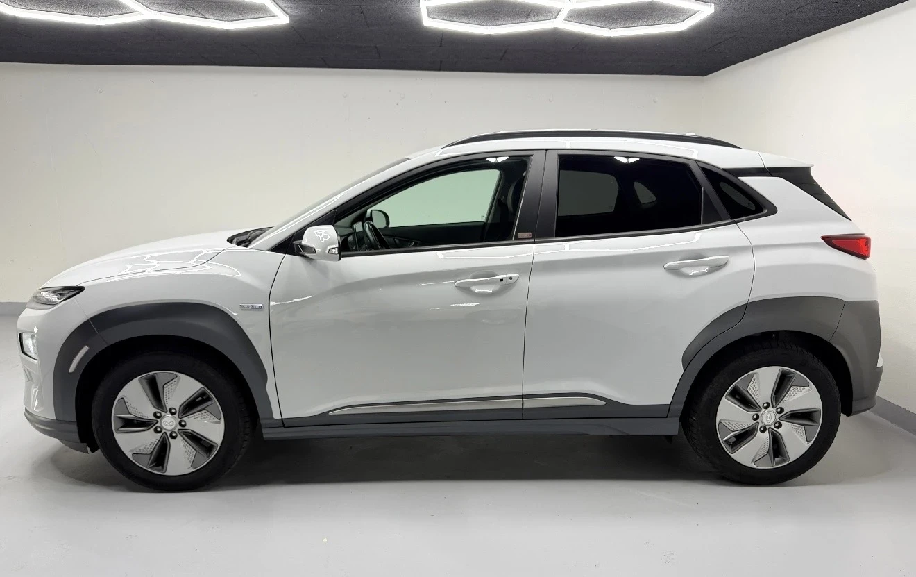 Hyundai Kona 64Kw Electric  Швейцария, снимка 7 - Автомобили и джипове - 56328717