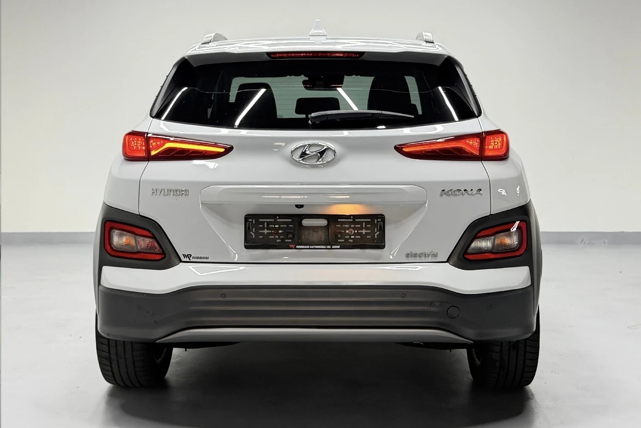 Hyundai Kona 64Kw Electric  Швейцария, снимка 5 - Автомобили и джипове - 56328717
