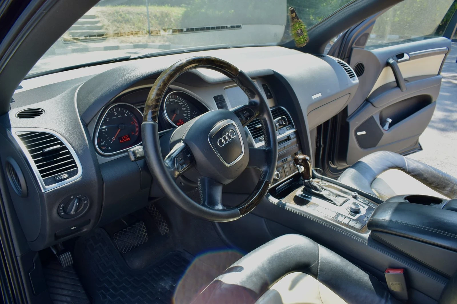 Audi Q7 4.2  АВТ  edition, снимка 7 - Автомобили и джипове - 56504556