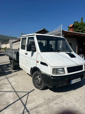 Iveco Daily Бордови, снимка 2