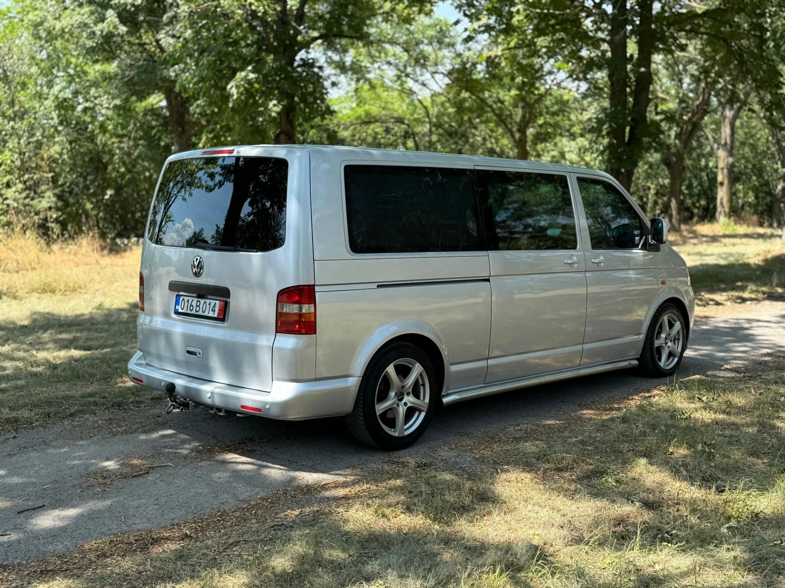 VW T5 Vw Transporter T5 2.5TDI 174К.С - изображение 6