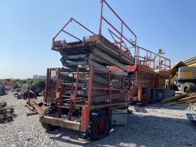 Автовишка Друга марка SkyJack SJ7135 RT, снимка 6