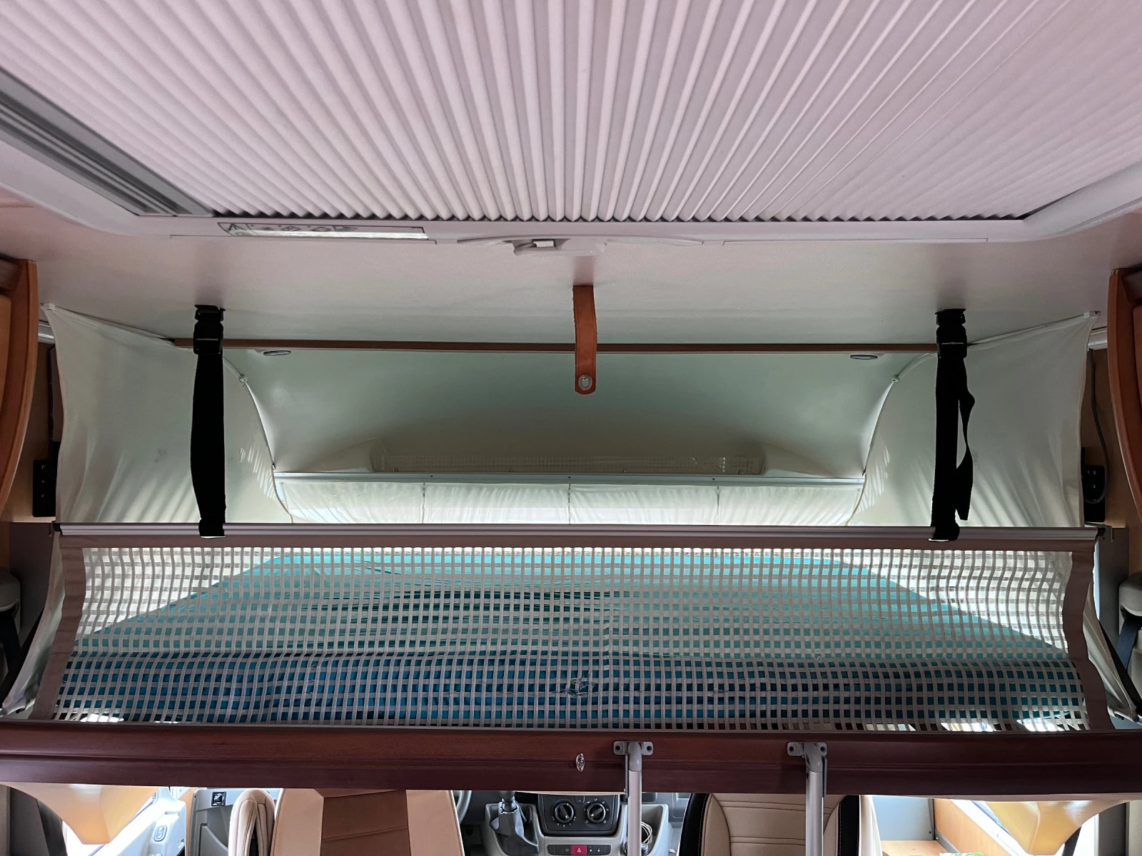 ������ Pilote Avantura 710 | Mobile.bg � ����������� 13