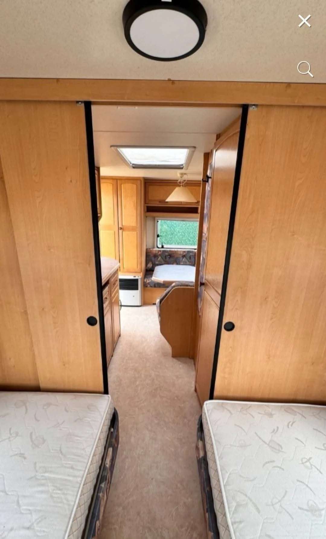 Каравана Hobby Регистрирана  , снимка 9 - Каравани и кемпери - 53916572