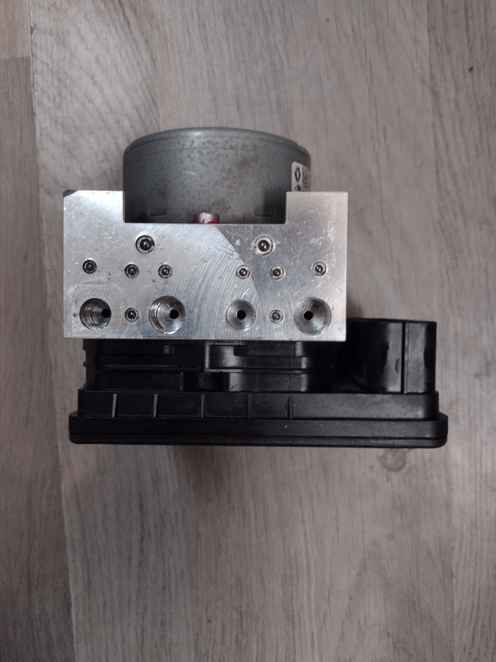 476608081R  10.0220-2272.4  ABS ����� RENAULT EXPRESS 28.5152-4244.3 | Mobile.bg � ����������� 5