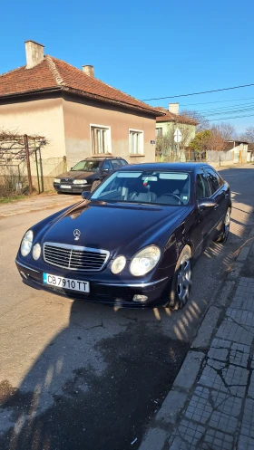 Mercedes-Benz E 220 CDI, снимка 1