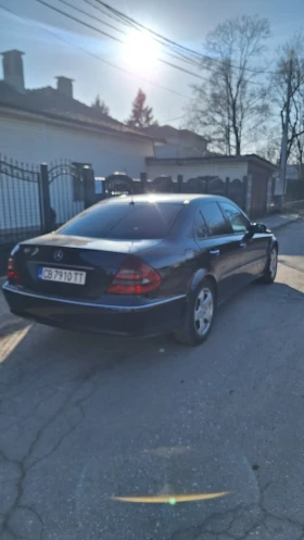 Mercedes-Benz E 220 CDI, снимка 3