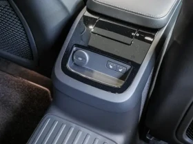 Volvo S90 T8 Recharge AWD = Ultimate Dark = Гаранция, снимка 12