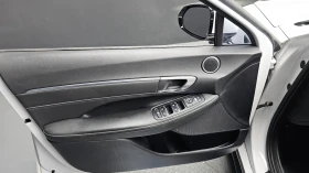 Hyundai Sonata ГАЗ* ПОДГРЕВ* ЕЛ.СЕДАЛКИ* КАМЕРА* NAVI, снимка 7