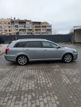 Toyota Avensis, снимка 8
