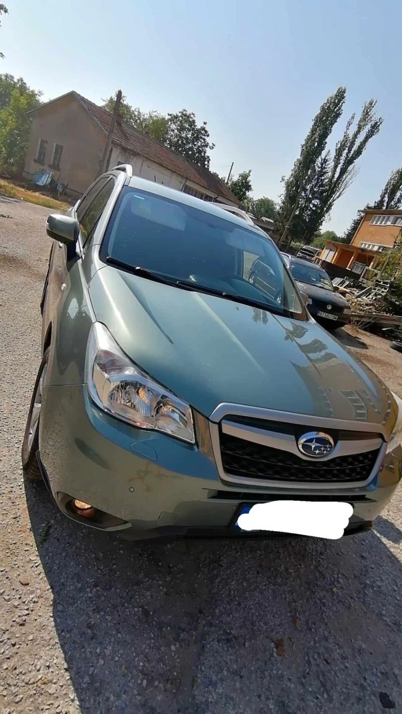 Subaru Forester, снимка 1 - Автомобили и джипове - 48211779