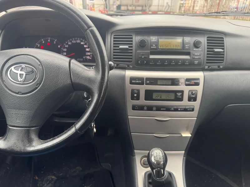 Toyota Corolla 2.0 D4D , снимка 13 - Автомобили и джипове - 48517629