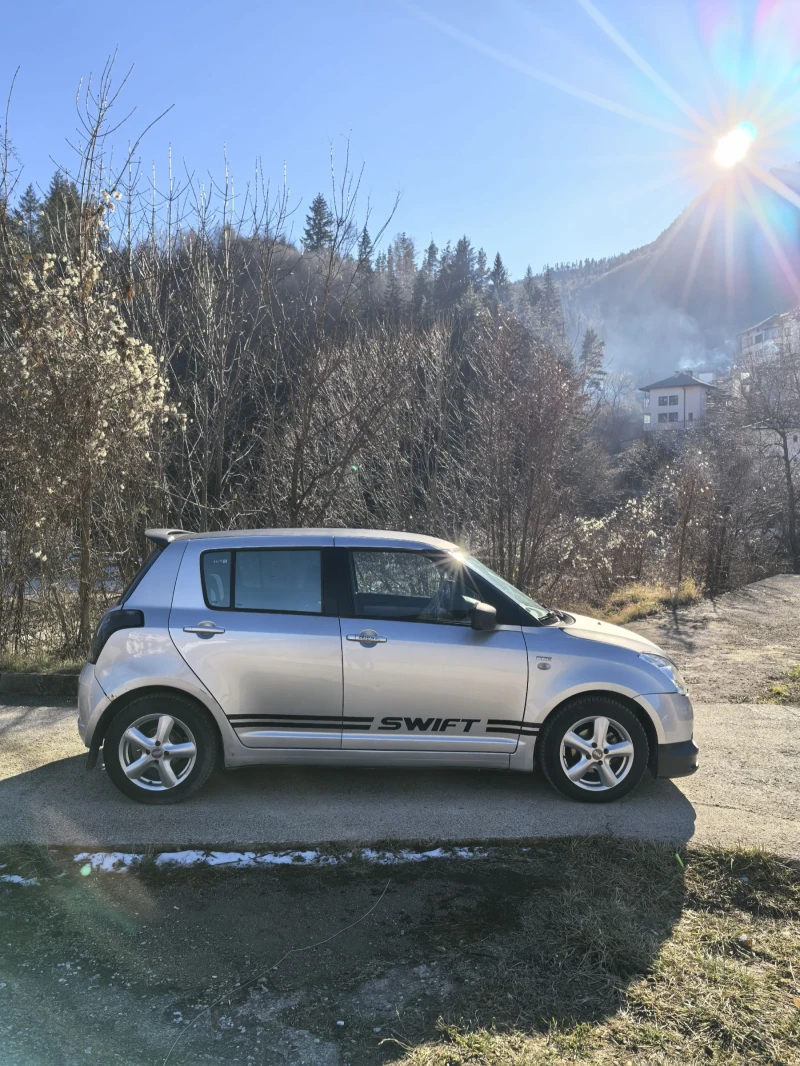 Suzuki Swift 1.3ddis, снимка 5 - Автомобили и джипове - 48522184