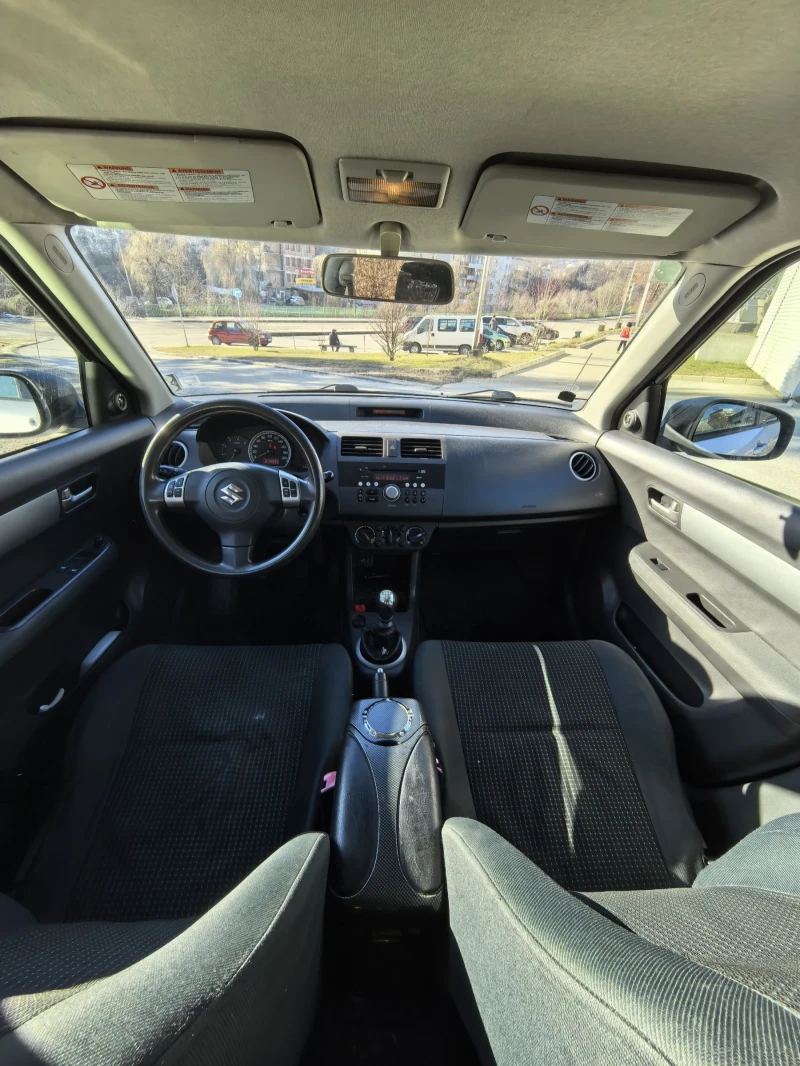 Suzuki Swift 1.3ddis, снимка 9 - Автомобили и джипове - 48522184