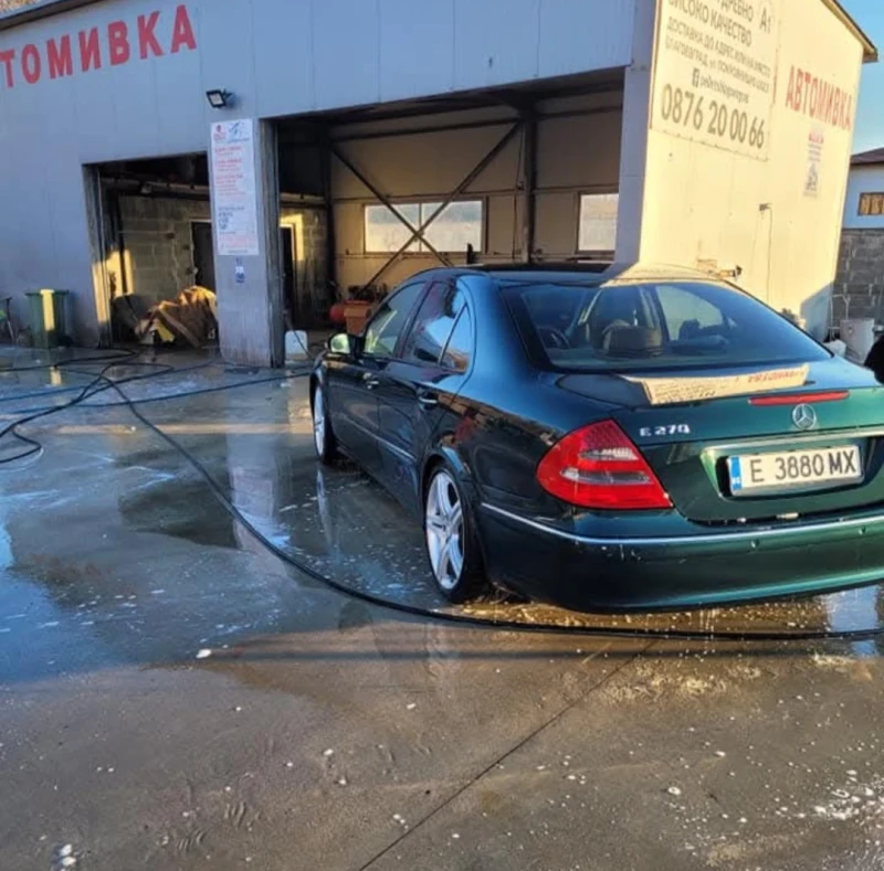 Mercedes-Benz E 270 Не, снимка 10 - Автомобили и джипове - 48637143